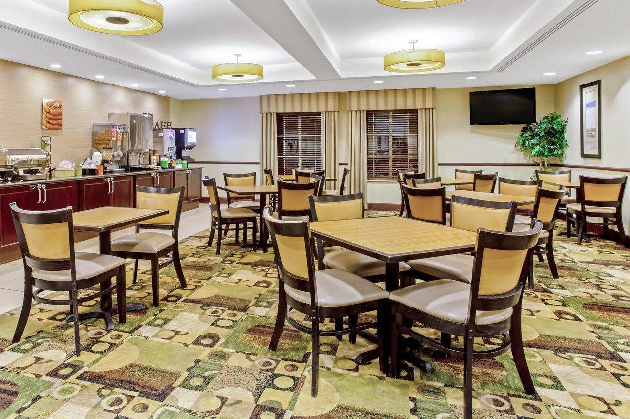 La Quinta By Wyndham Lancaster Hotel Smoketown  Bagian luar foto